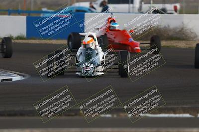 media/Mar-16-2025-CalClub SCCA (Sun) [[e72803ec8c]]/Group 3/Qualifying (Turn 1)/